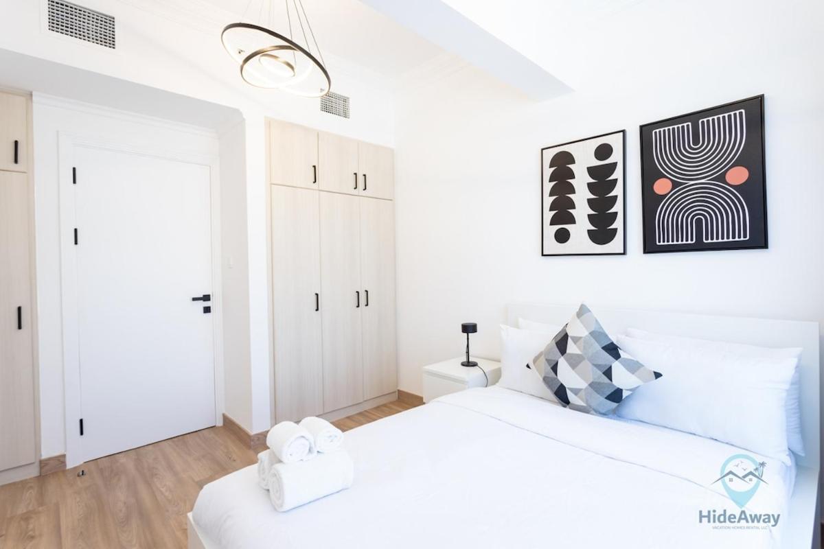 1br Marina View Rooftop Pool Marina Apartment Dubai